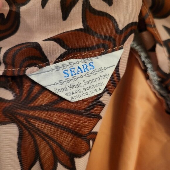 Vintage Sears Belted Sheath Dress with Lovely Brown Pattern - Picture 8 of 14